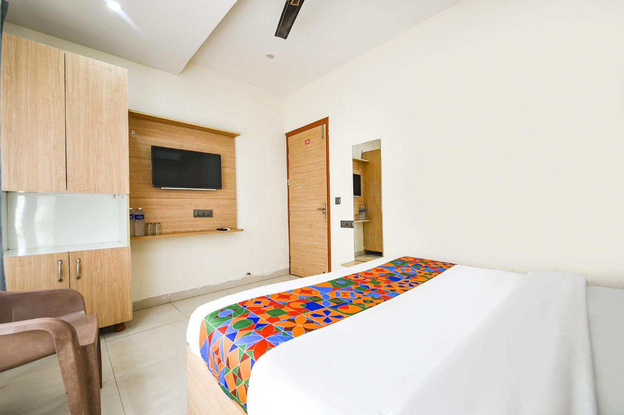 Fabescape Panchkula Motels ภายนอก รูปภาพ