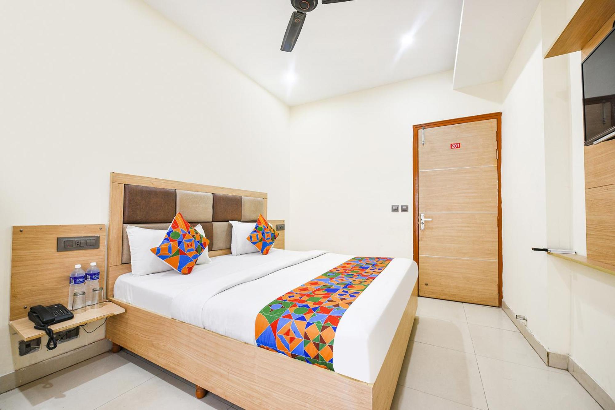 Fabescape Panchkula Motels ภายนอก รูปภาพ