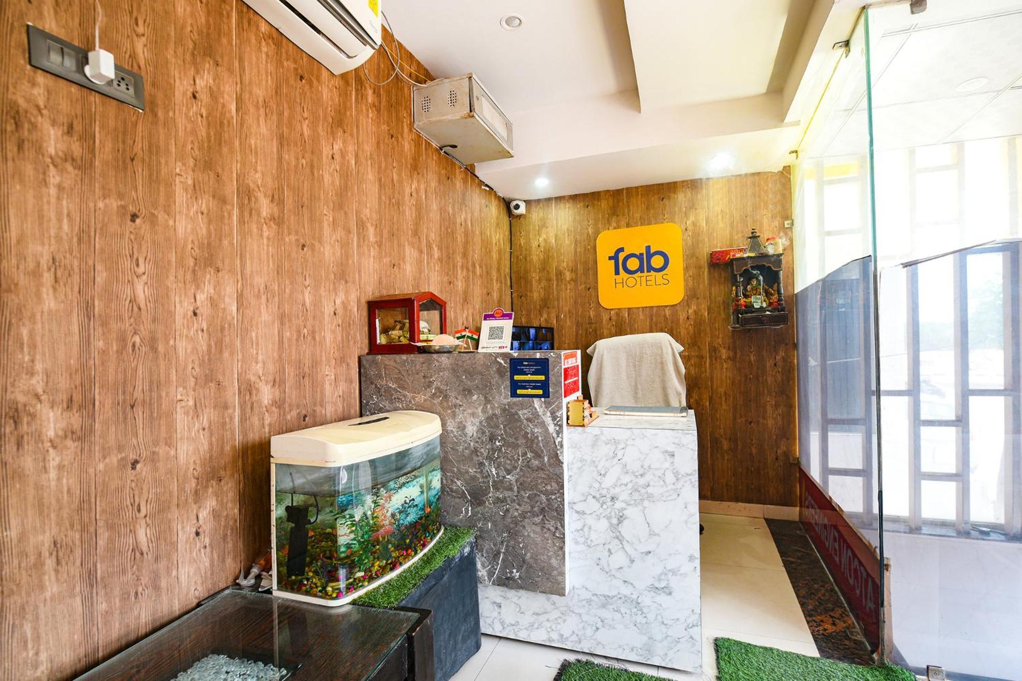 Fabescape Panchkula Motels ภายนอก รูปภาพ
